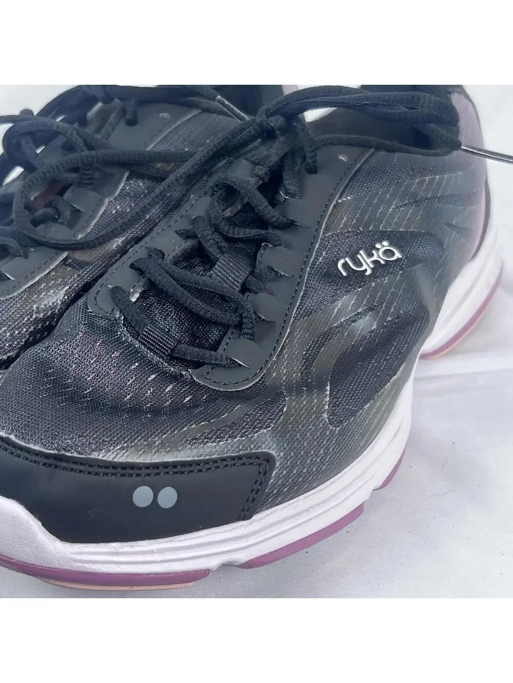 Ryka Devotion Plus 2 Women’s Black Walking/Running Athletic Sneakers. Sz 8 W EUC